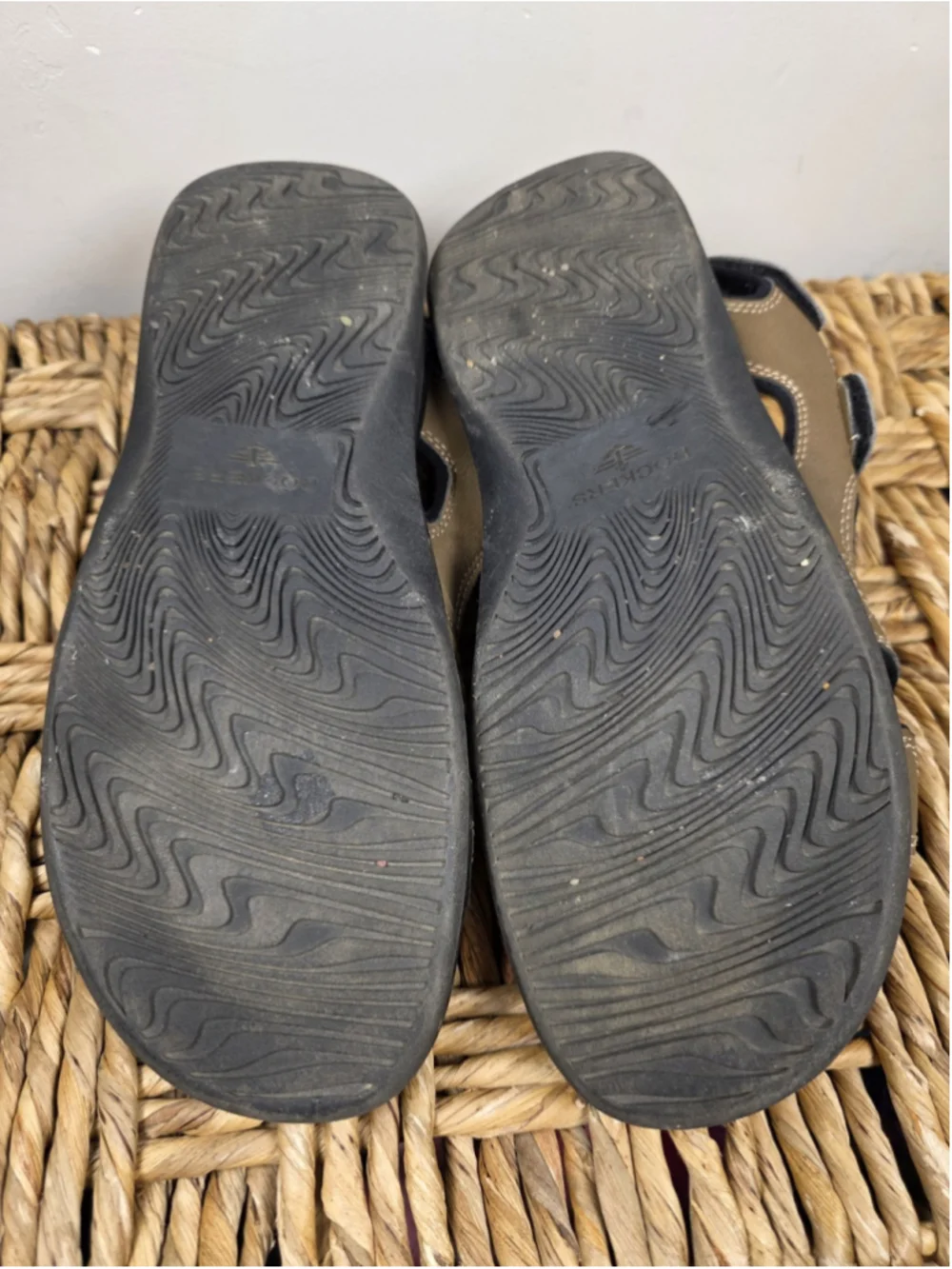 Dockers Mens 10M Sport Sandals Brown Fusion Footbed Adjustable Strap Fisherman